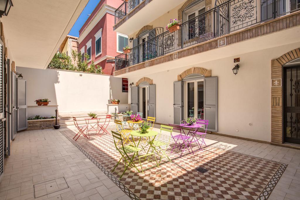 The Bricks Rome Hotel Bagian luar foto