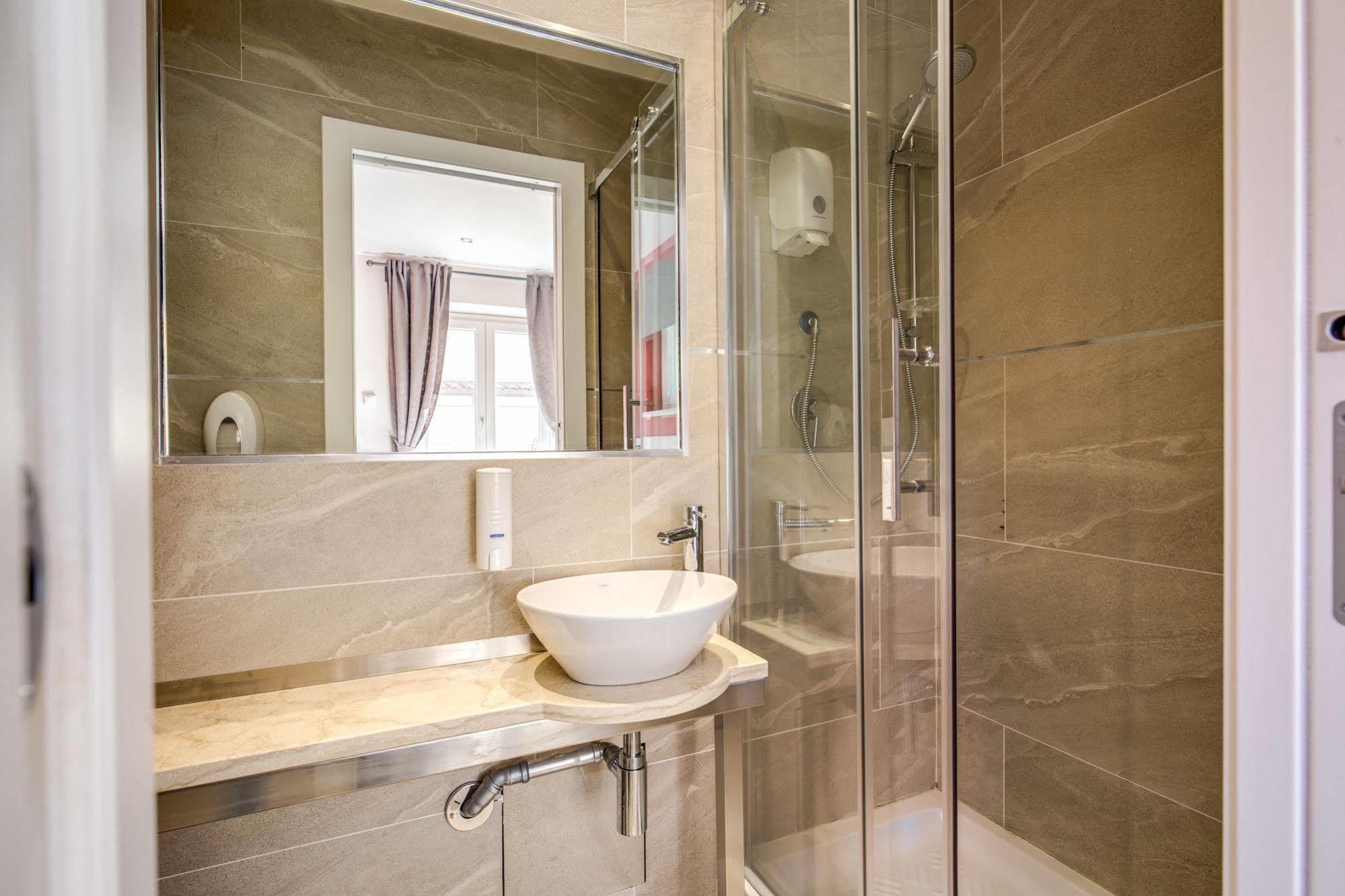The Bricks Rome Hotel Bagian luar foto
