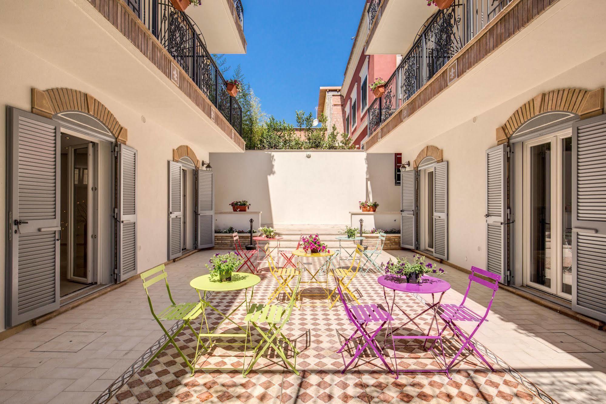 The Bricks Rome Hotel Bagian luar foto
