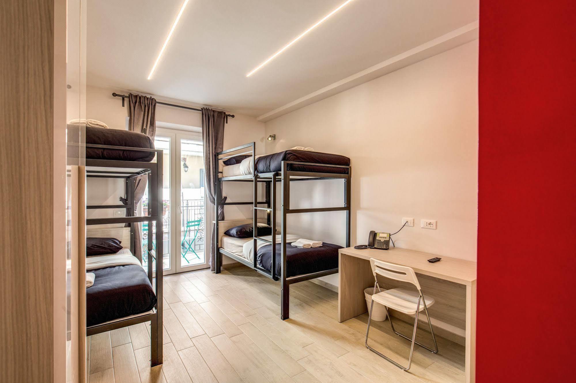 The Bricks Rome Hotel Bagian luar foto
