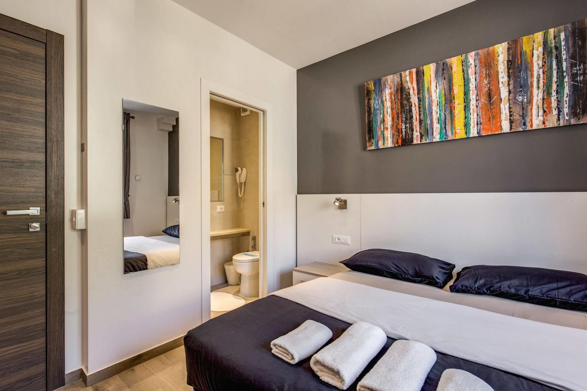 The Bricks Rome Hotel Bagian luar foto
