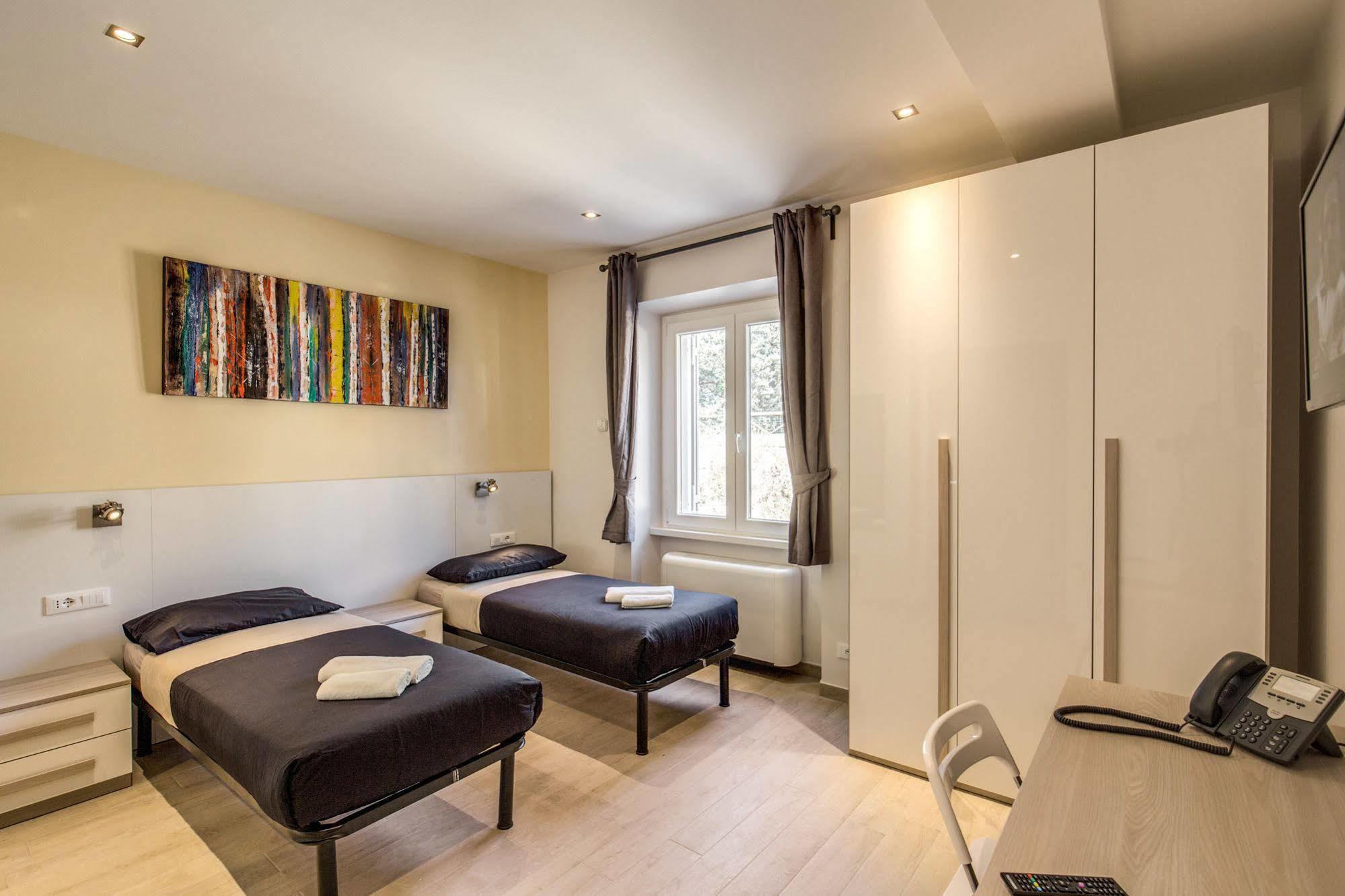 The Bricks Rome Hotel Bagian luar foto